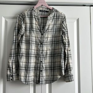 Ladies Calvin Klein button up blouse size S/P